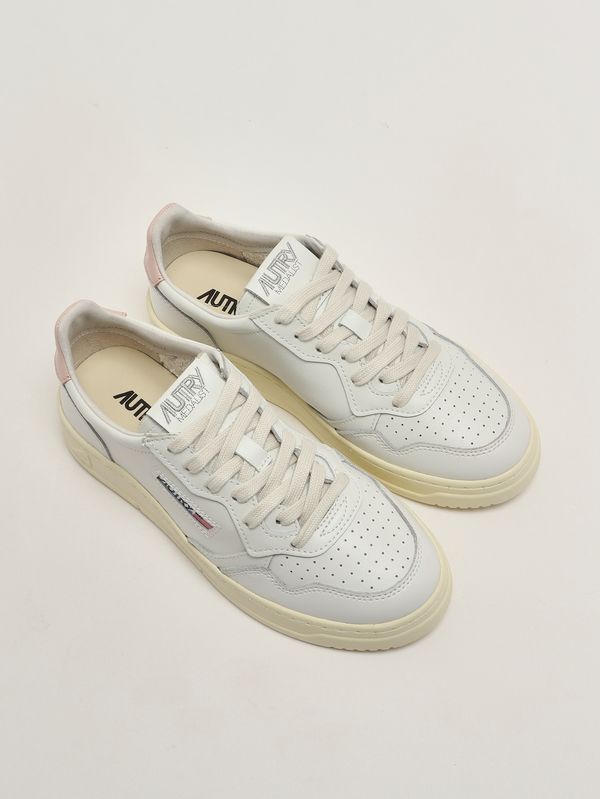 2. Sneakers donna Medalist Low in pelle White-Pink Autry aulwll16
