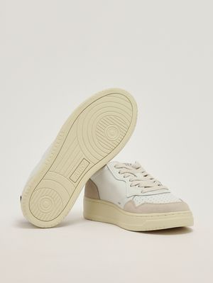 4. Sneakers donna Medalist Low in pelle liscia e suede White-Fig