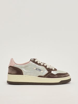1. Sneakers donna Medalist Low in suede Silver-Mustang