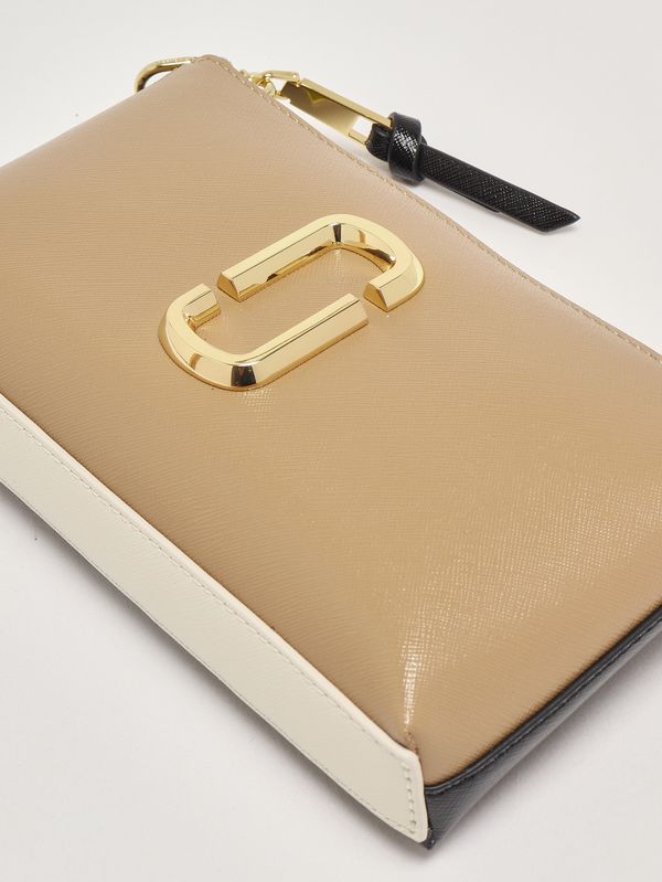 6. Umwandelbare Schultertasche The Pochette Camel Multi Marc Jacobs 2p5smn021s02