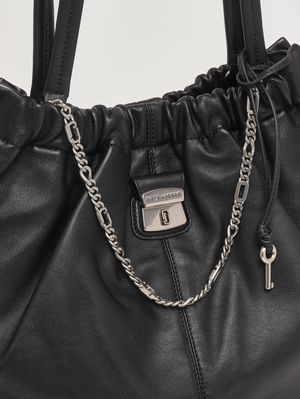4. Sac femme The Christina Tote en cuir drapé Noir
