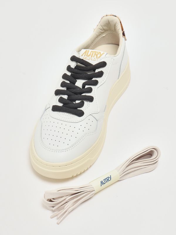 5. Baskets Medalist Low avec détails animaliers White-Leopard Autry aulwoc02