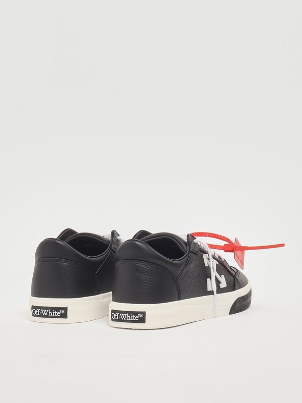 3. Vulc Low-Top-Sneaker für Herren mit Pfeilmuster Schwarz Off-White omia293c99lea002