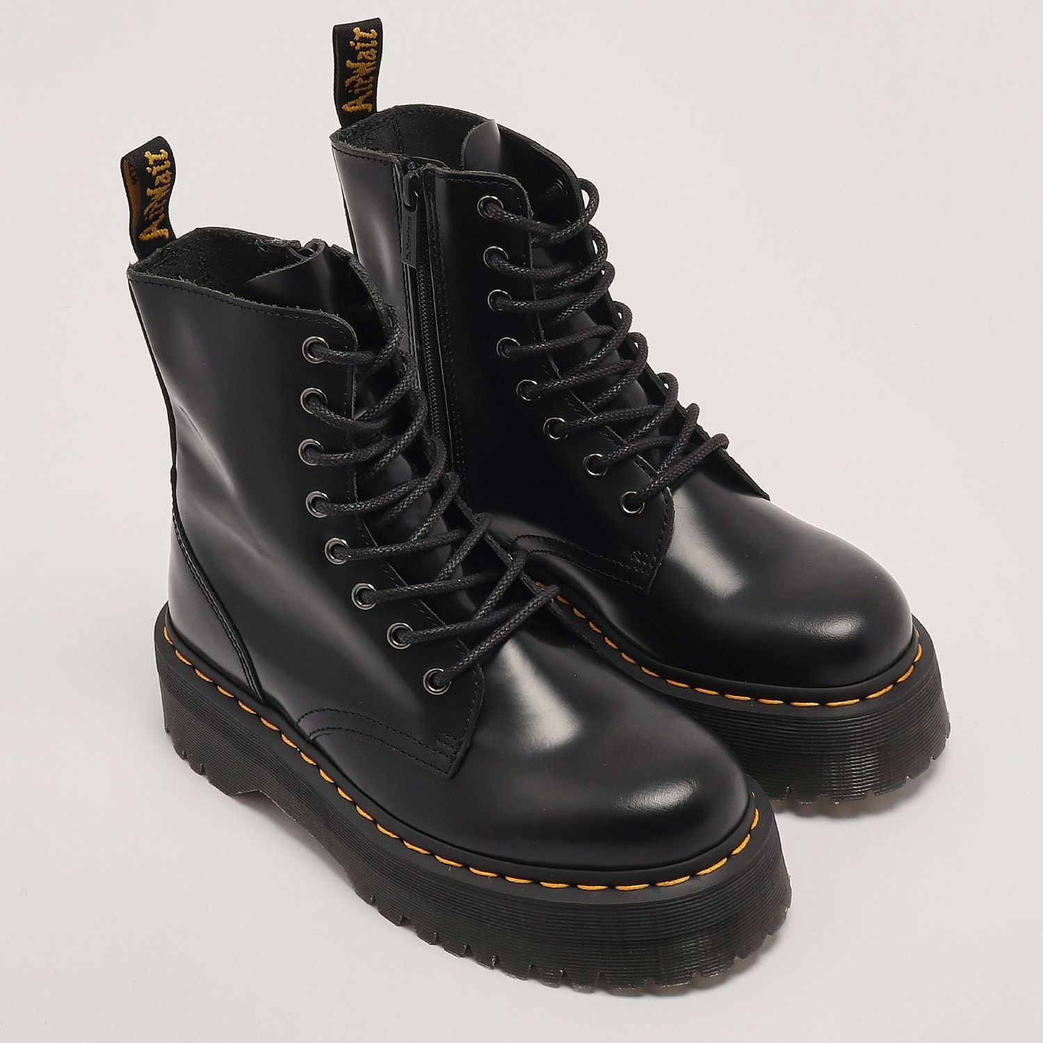 Anfibi Dr. Martens Jadon