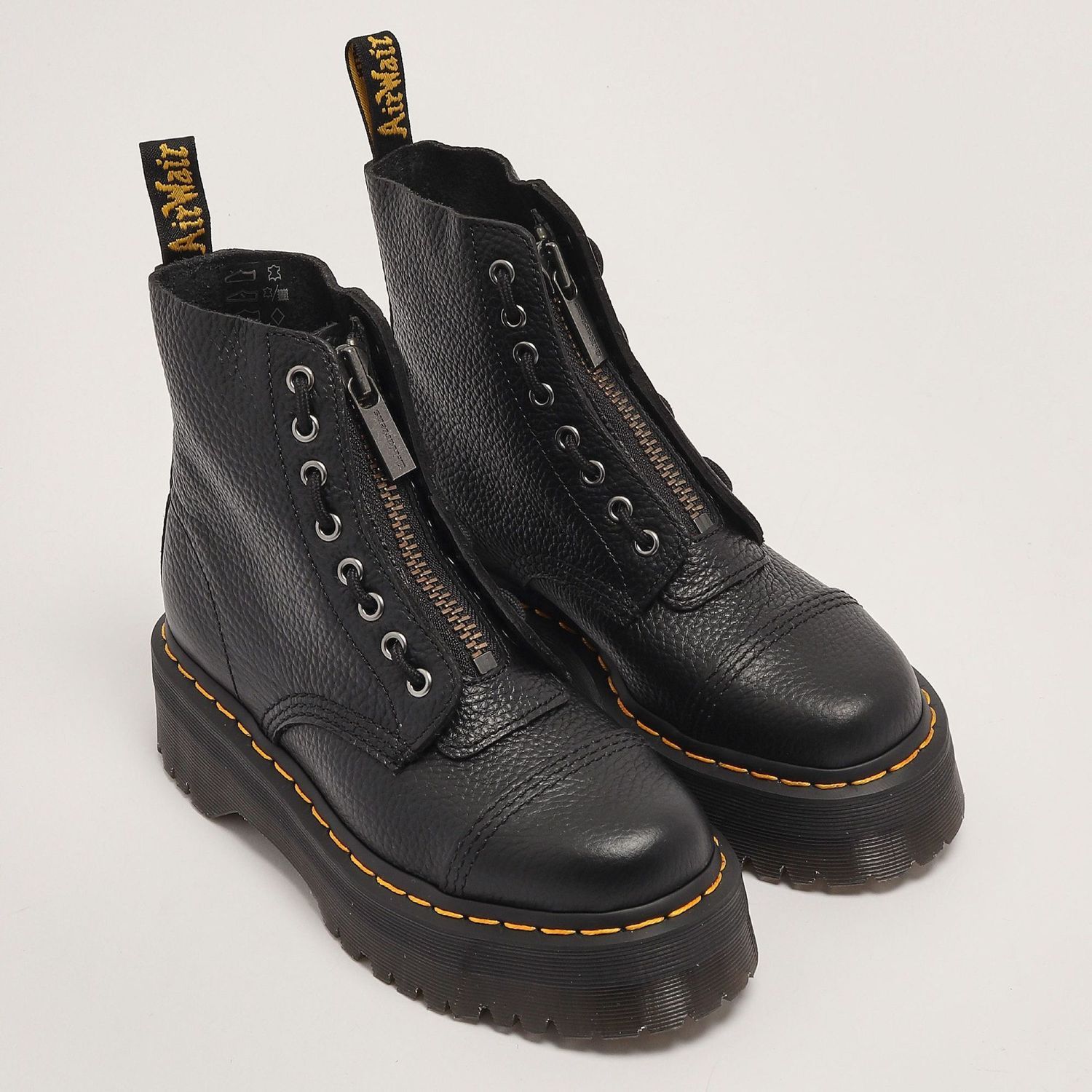 Anfibi Dr. Martens Sinclair